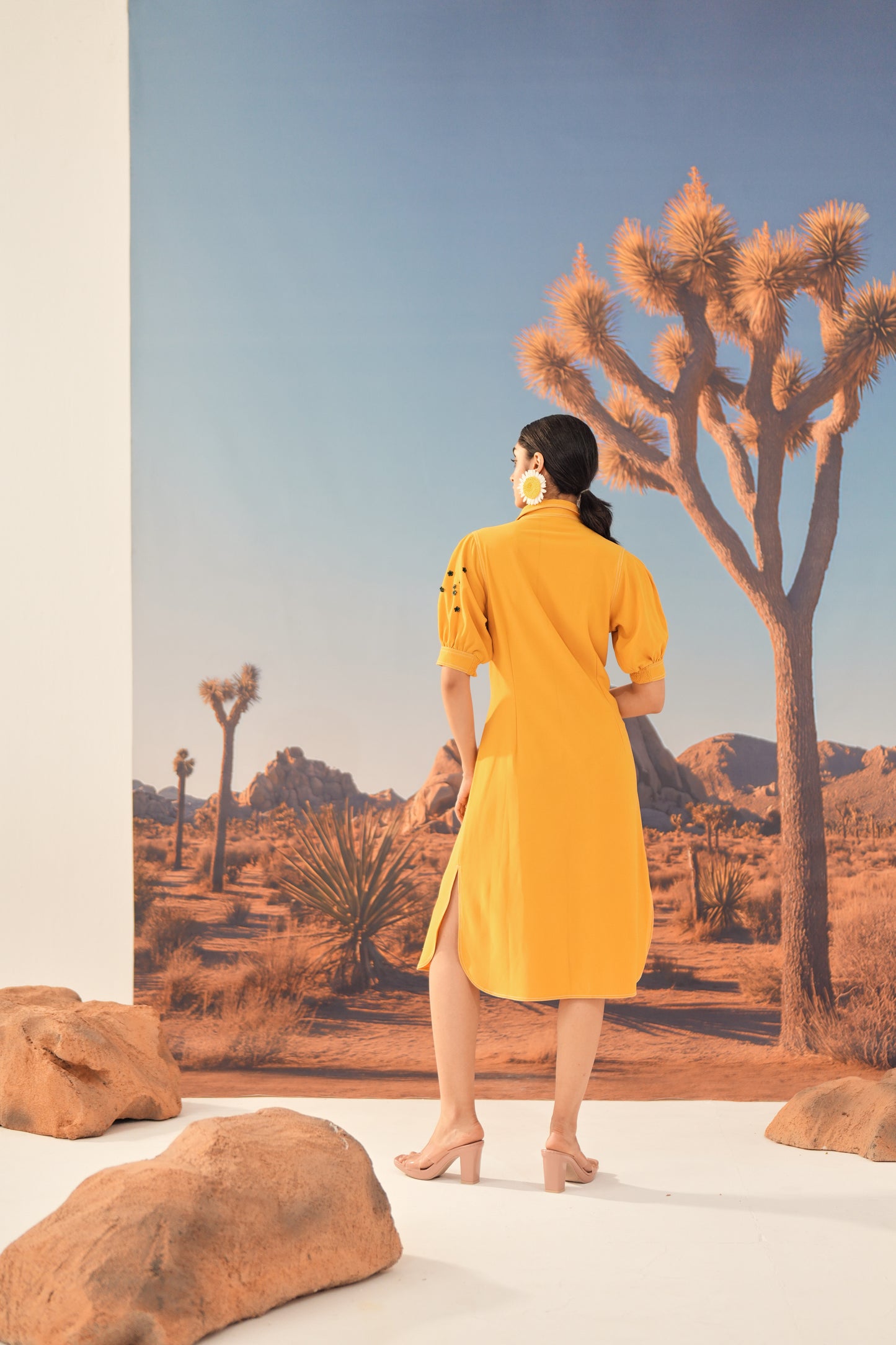 SAFFRON DUST Midi Dress