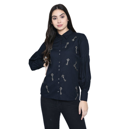 Navy noir