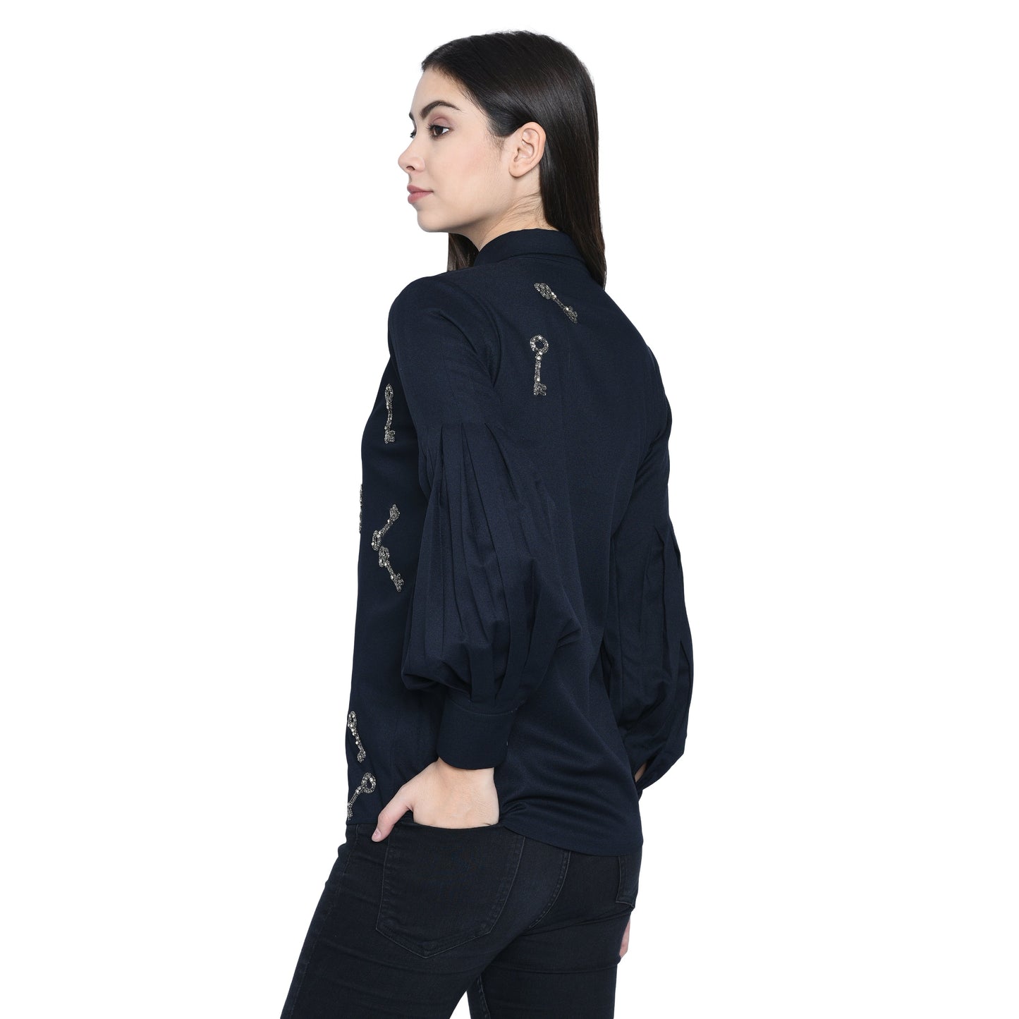 Navy noir